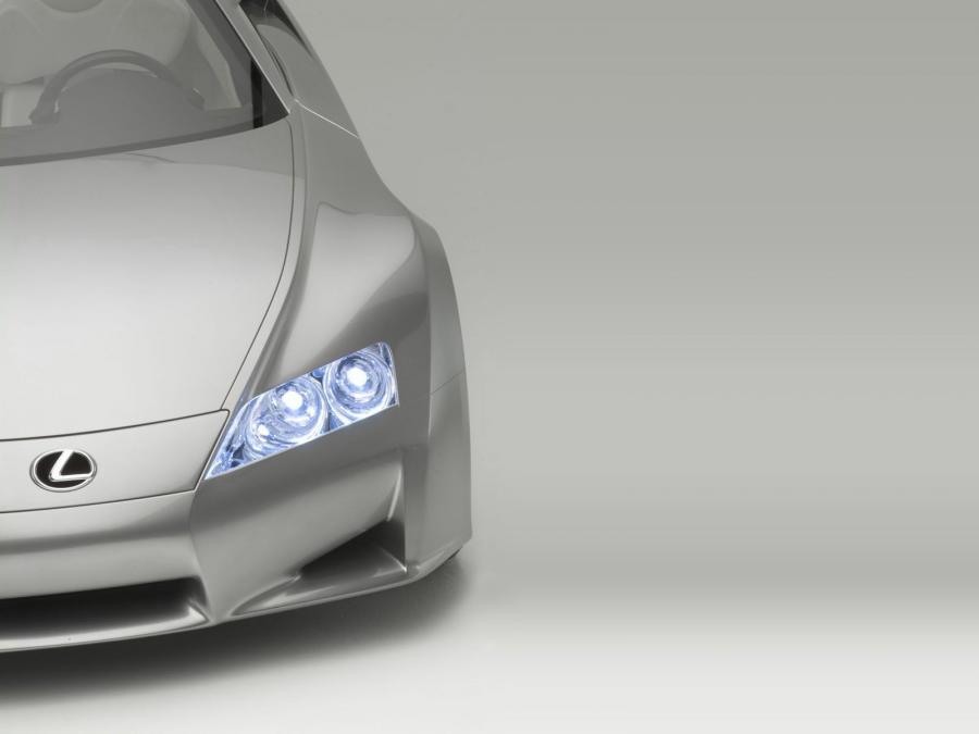  Lexus LF-A Concept 2005 года  (фото 15 из 36)